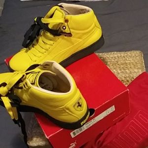 Sneakers Puma. Mid Kangaroo SF dandelion